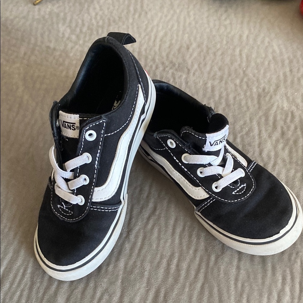 Vans Black and White Classic Sneakers with Canvas Upper